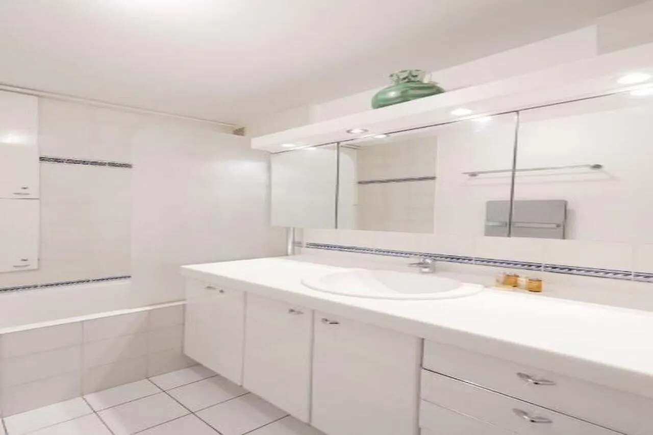 Apartment Veeve - Near Pont De Grenelle Paris